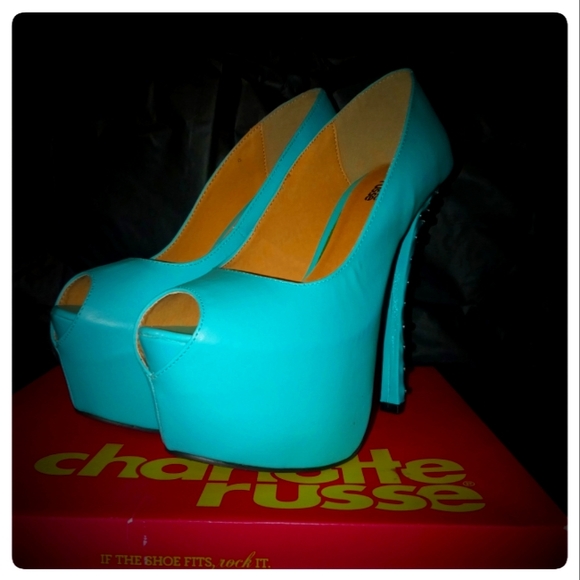 Charlotte Russe *Studded Heels* - Picture 2 of 9